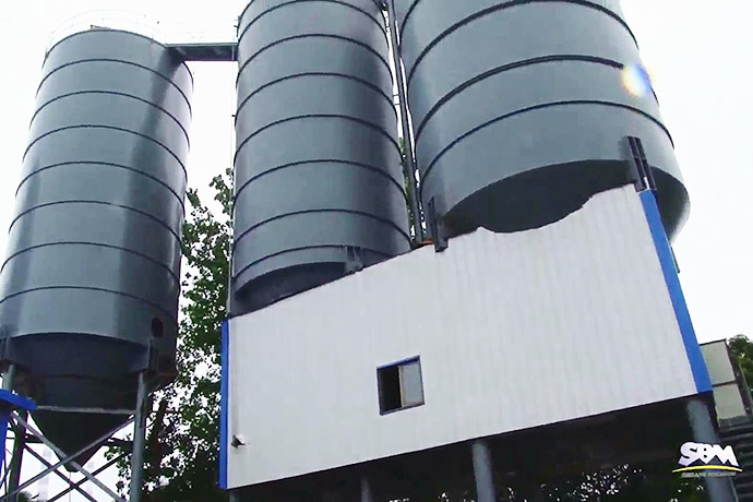 江蘇年產(chǎn)10萬噸天然石膏制粉生產(chǎn)線